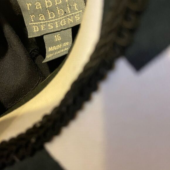 NWT Rabbit,Rabbit,Rabbit Designs  gray Ruffles fit &flare 1/4 sleeves dress SZ16 - Picture 8 of 12